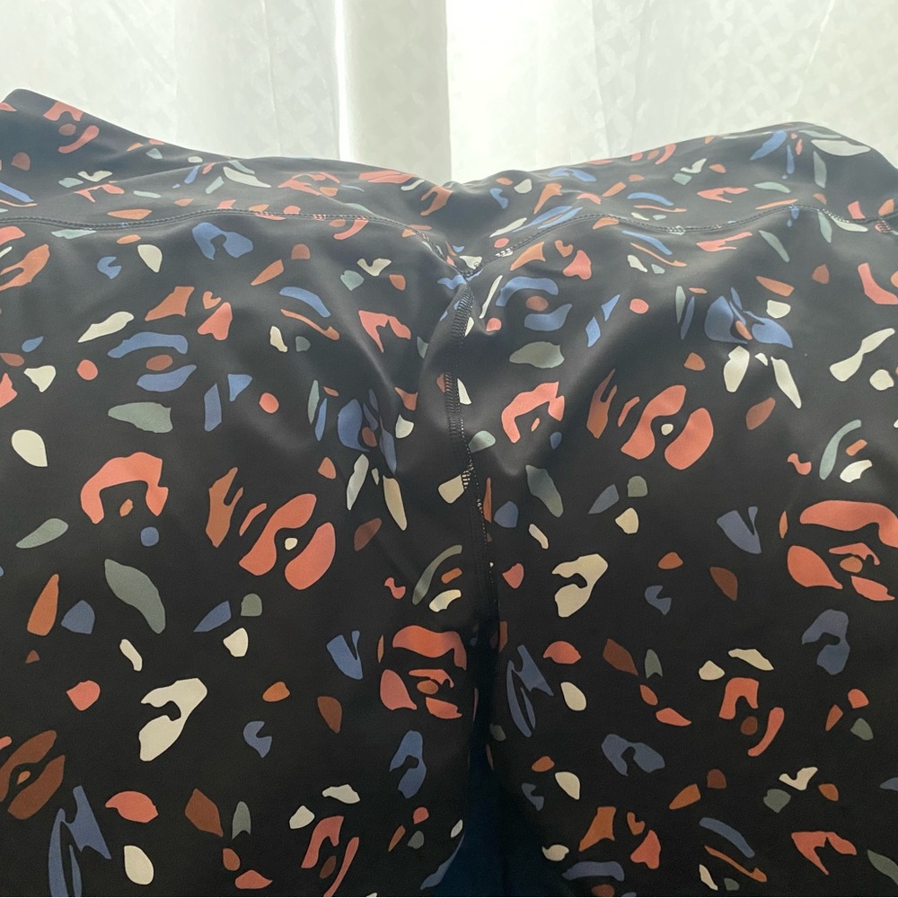 XXL Avia polyester/spandex workout capris